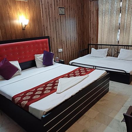 Baba Paying Guest House Varanasi Exterior foto