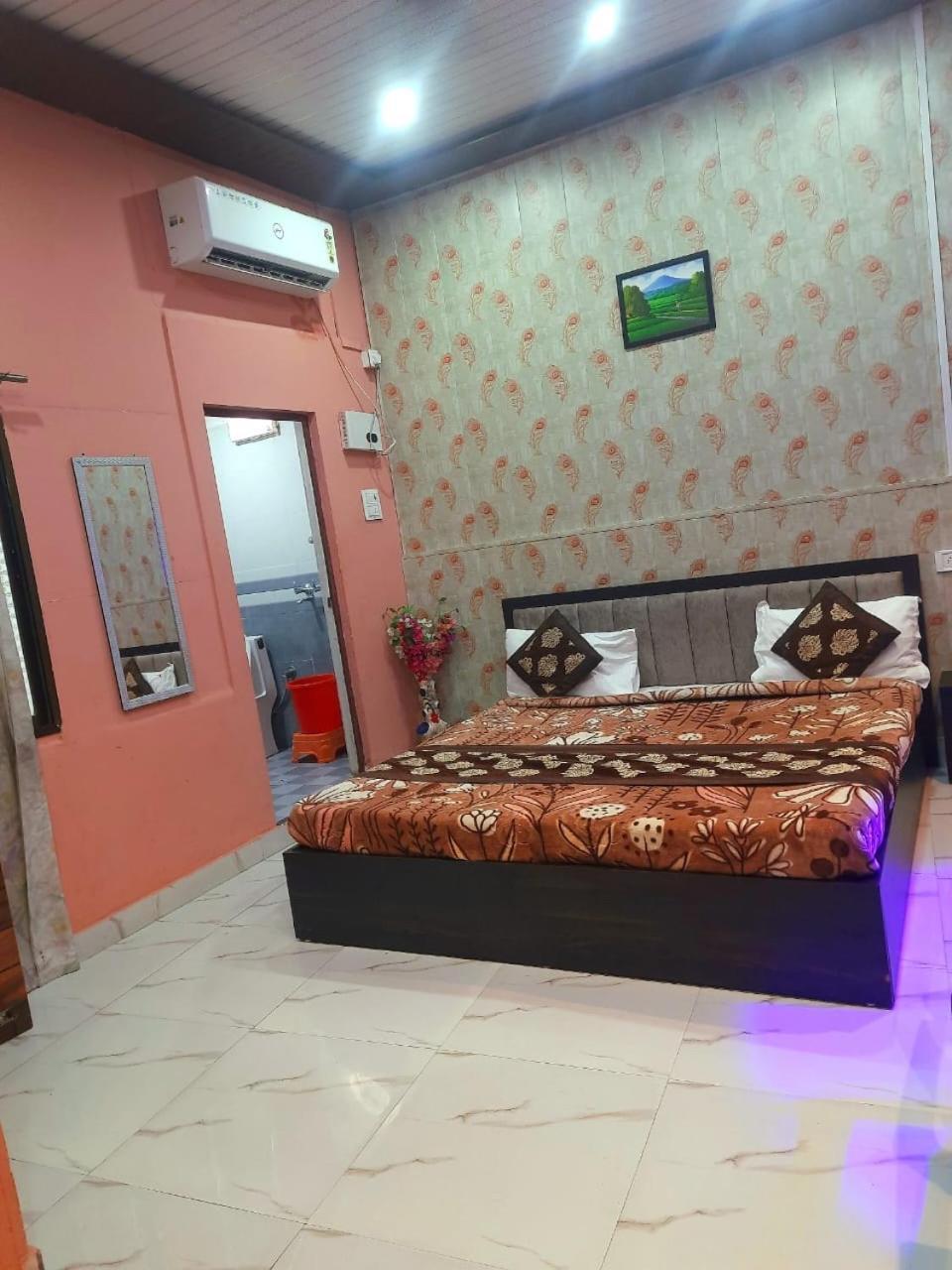 Baba Paying Guest House Varanasi Exterior foto