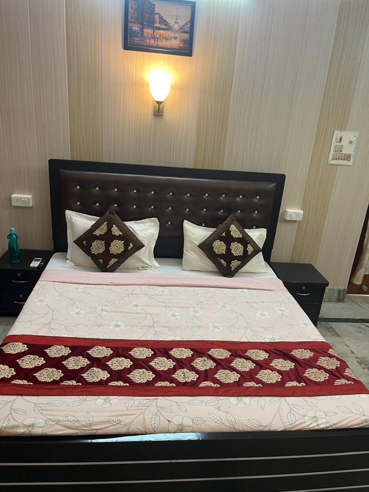 Baba Paying Guest House Varanasi Exterior foto
